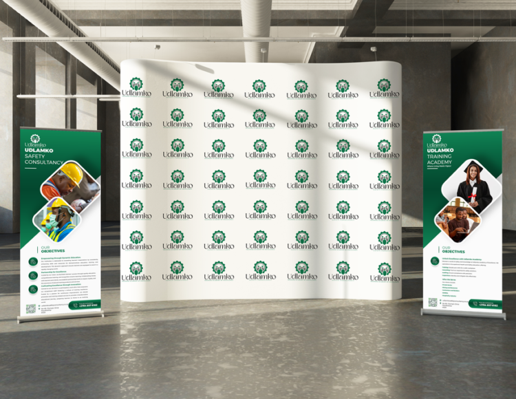 Udlamko Banner Wall Mockup 2